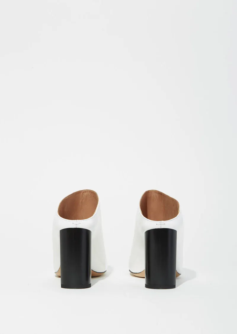 Brushed Effect Clogs