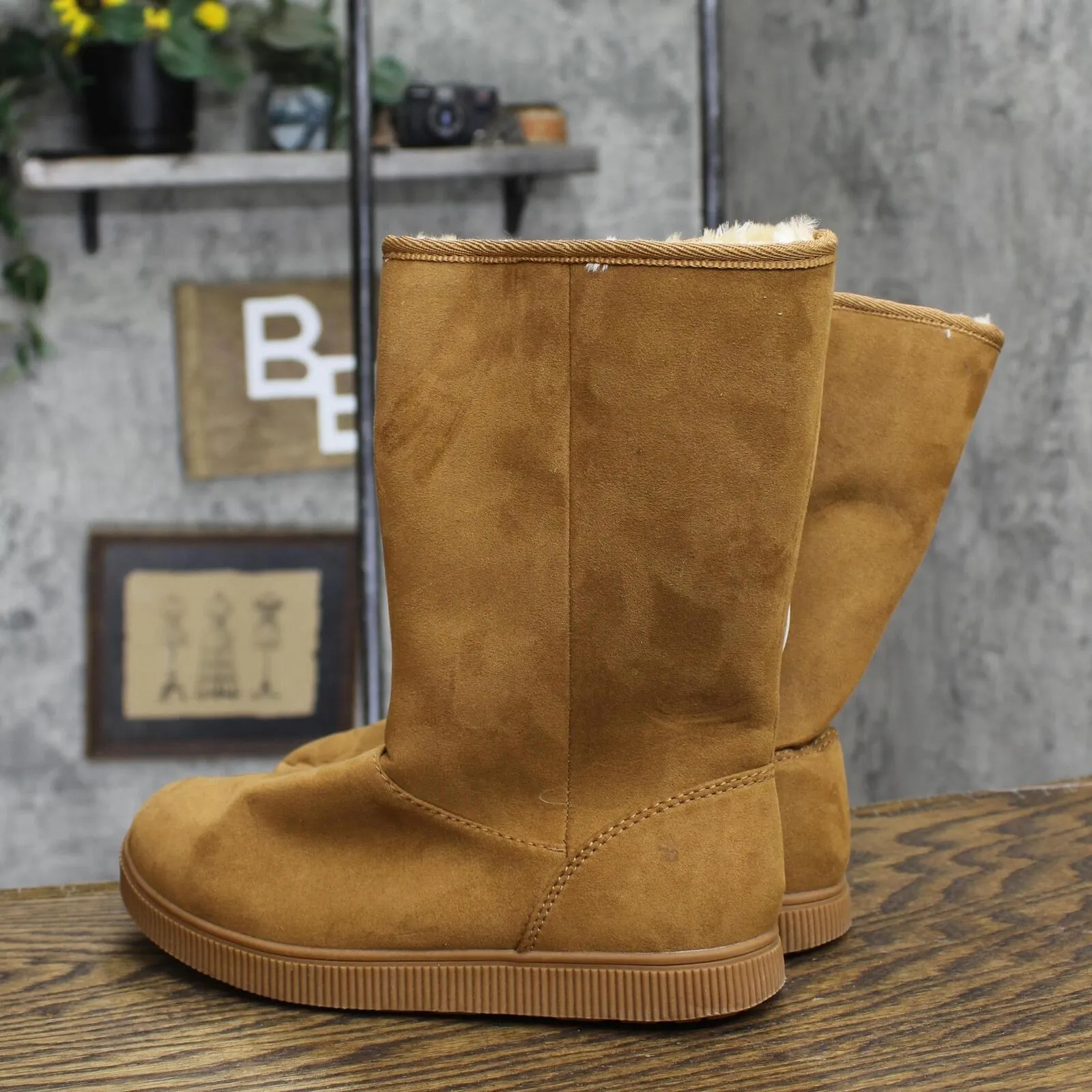 Cat & Jack Girls Natalia Shearling Style Boots 88435465 Cognac Brown 3