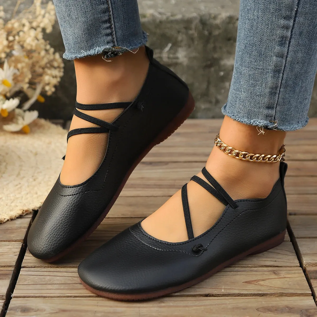 Hnzxzm New Casual Flat Single Shoes Brand Designer Woman Square Toe Japanned Leather Flats Vintage Narrow Band Loafers Luxury Shoes