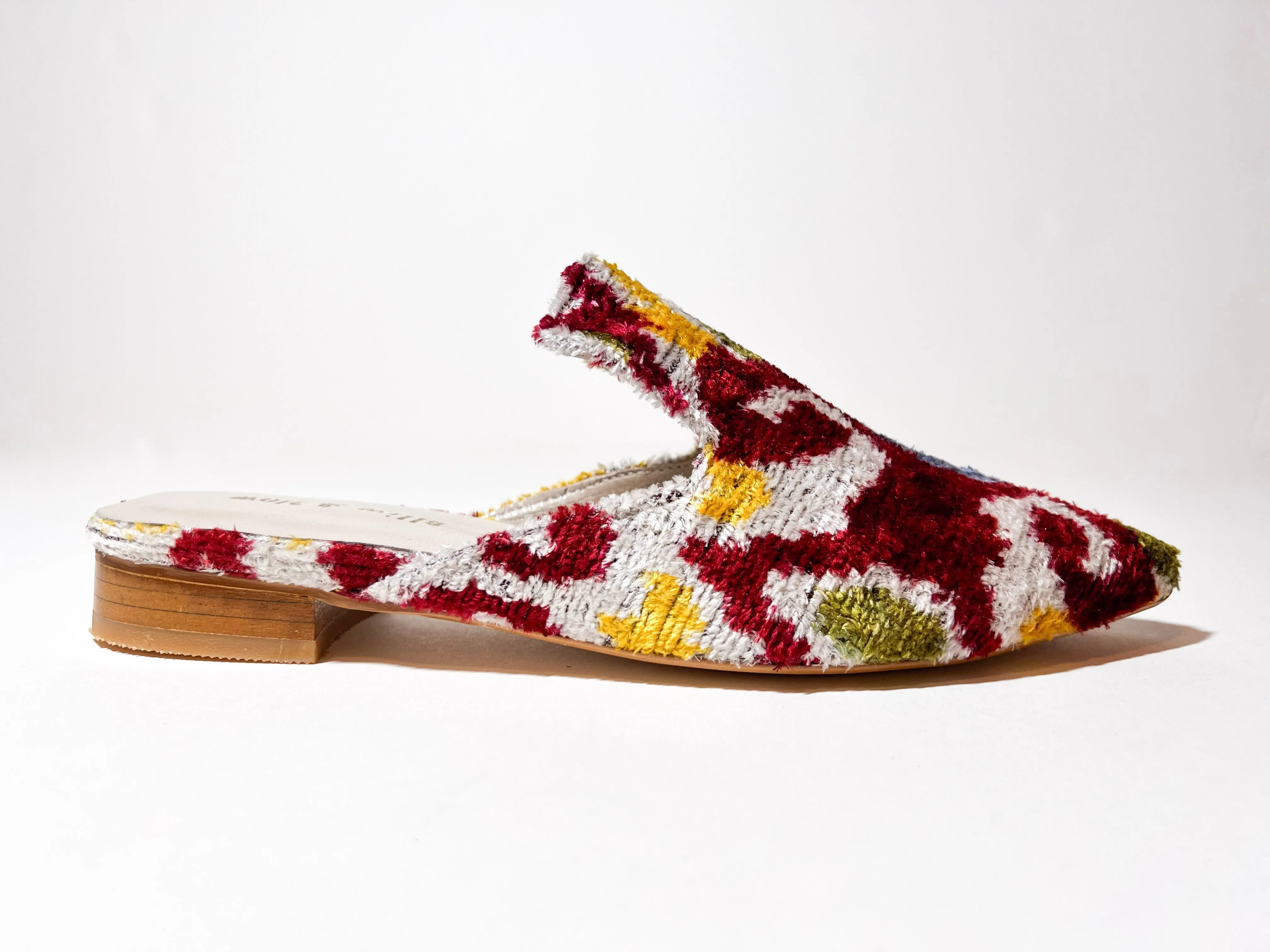 Pointed Mule Blue Arabesque