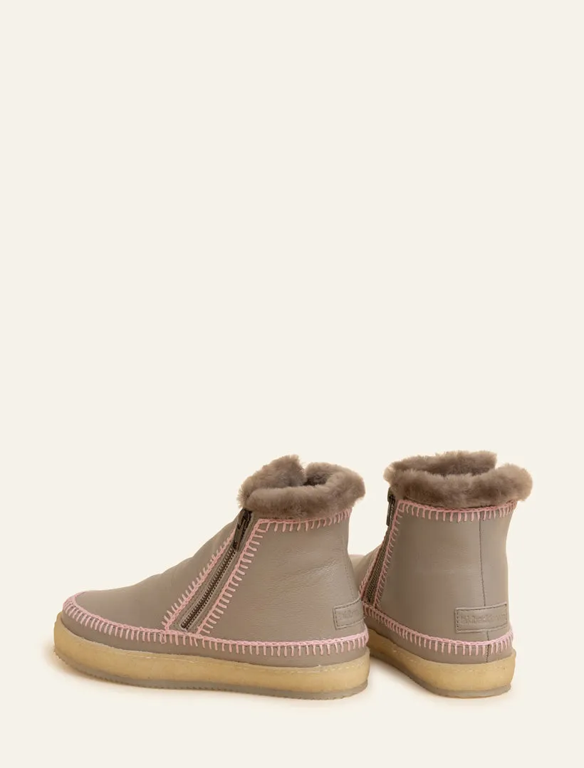 Setsu Crochet Ankle Boot Fossil Leather Baby Pink