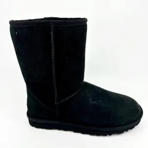 UGG Classic Short Black Womens Size 6 Sheepskin Suede Boots