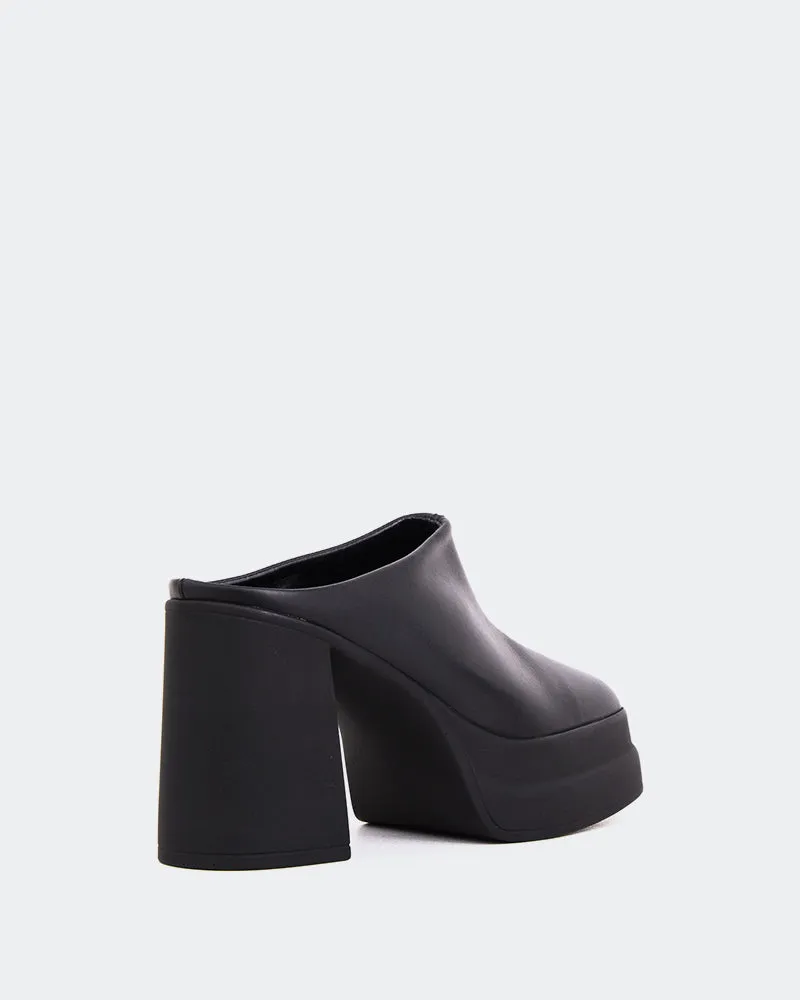 Verdi Black Leather