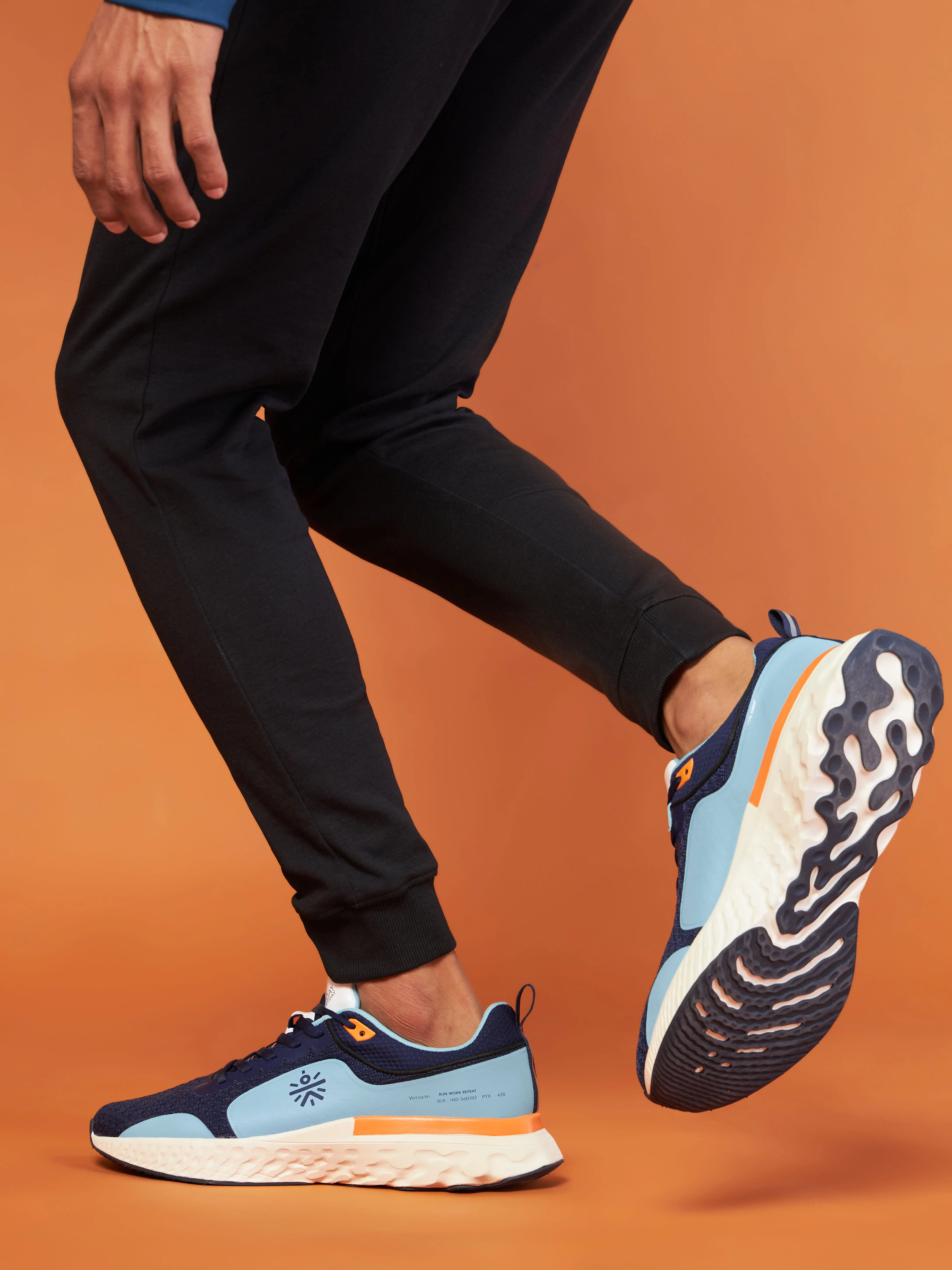 Versa Maze Men Running Shoes - Clay/Aqua