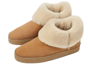 Winema Boots in Light Snuff Shearling Suede